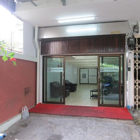 Lee House Inn Bangkok Luaran gambar
