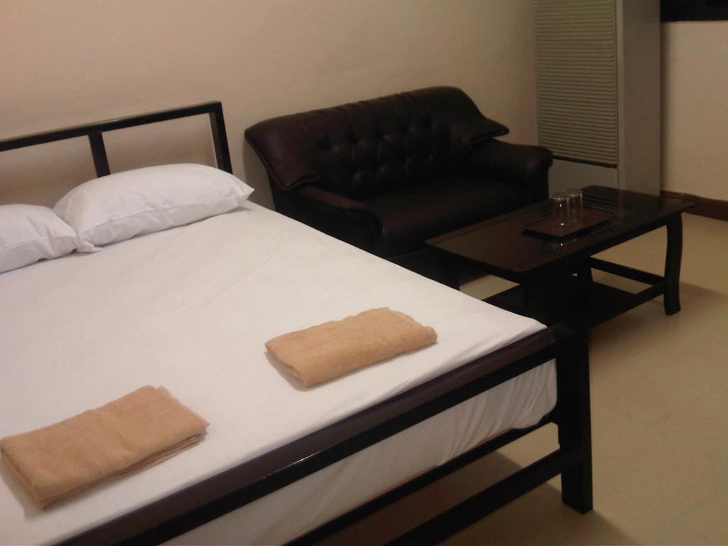 Lee House Inn Bangkok Bilik gambar