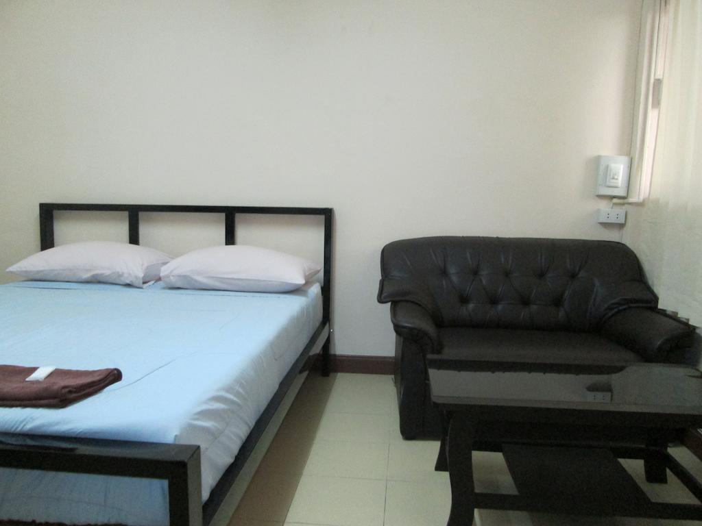 Lee House Inn Bangkok Bilik gambar