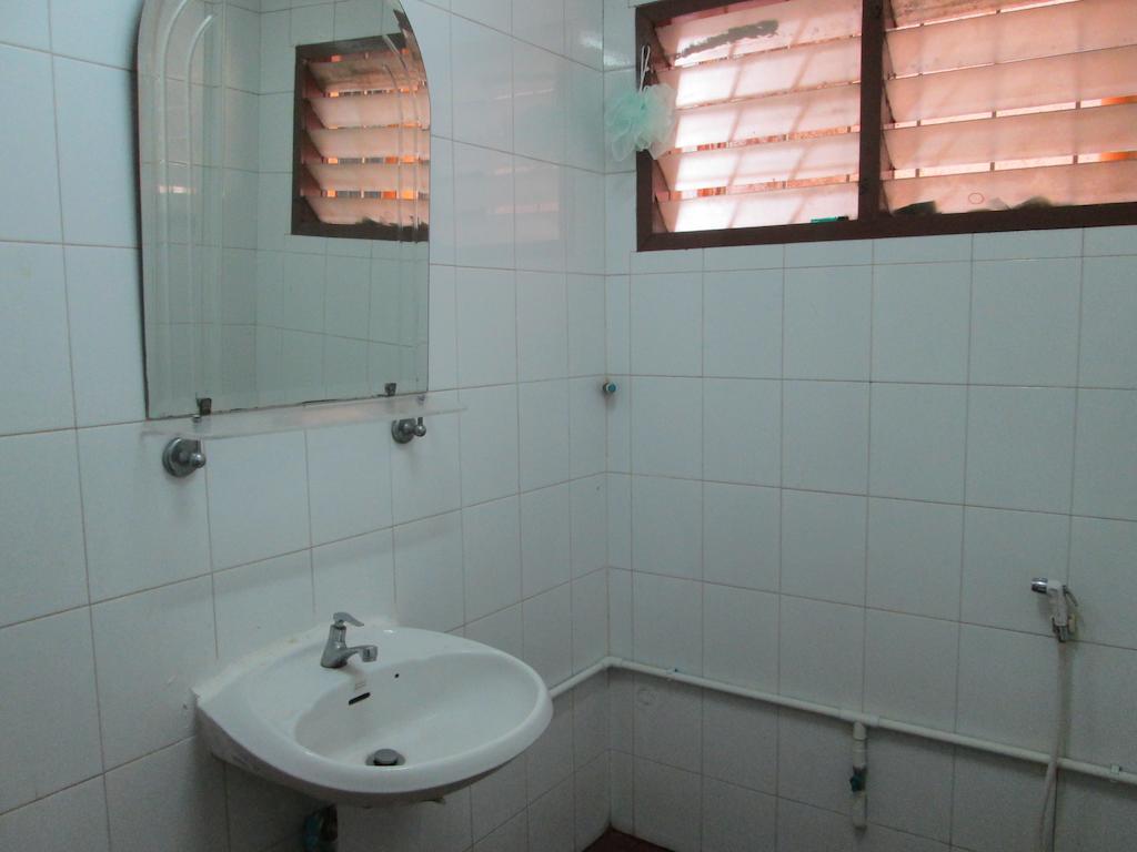 Lee House Inn Bangkok Bilik gambar