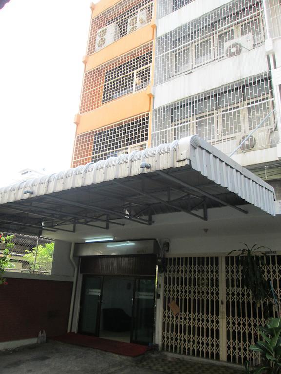 Lee House Inn Bangkok Luaran gambar